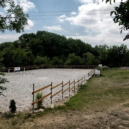 Maringotka * Trebivlice